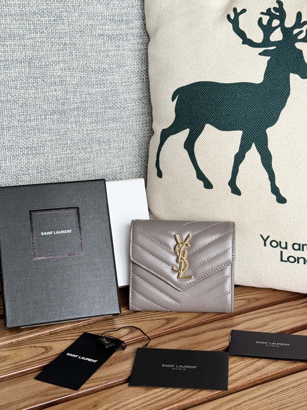 イヴサンローラン財布正面デザイン